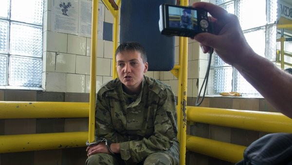 Суд отказался выпустить украинскую летчицу Савченко под залог