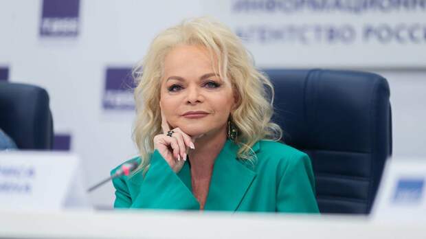 Юрист объяснил, на чью сторону встанет суд встанет в иске Долиной к мошенникам