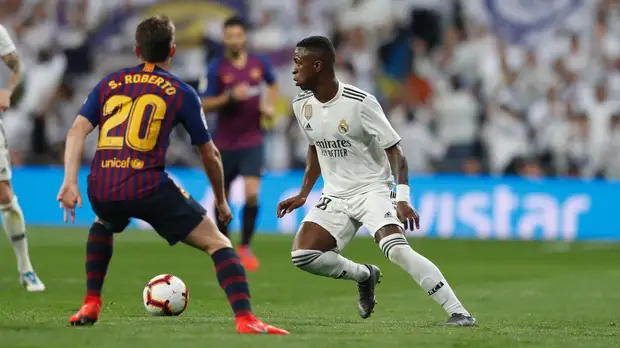 СМИ: Ла Лига хочет провести матч «Барселона» — «Реал» 4 декабря