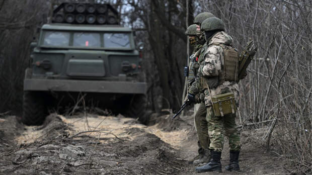 Отразили три контратаки: в МО РФ заявили о продвижении группировки «Север» в глубину обороны ВСУ