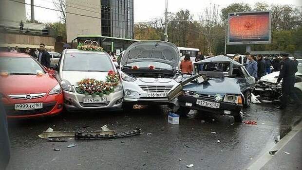 Курьезные аварии Курьезные аварии аварии, авто, курьезы