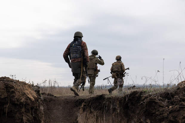 МО РФ: ВСУ потеряли в зоне действий "Востока" до 155 солдат и три танка за сутки