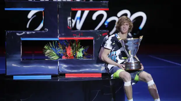 Рублёв сравнялся с Джоковичем по числу выигранных в 2020 году титулов