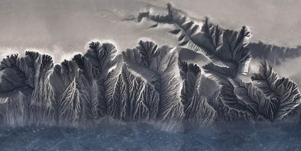 Часть Большого каньона Душаньцзы в Синьцзяне, Китай