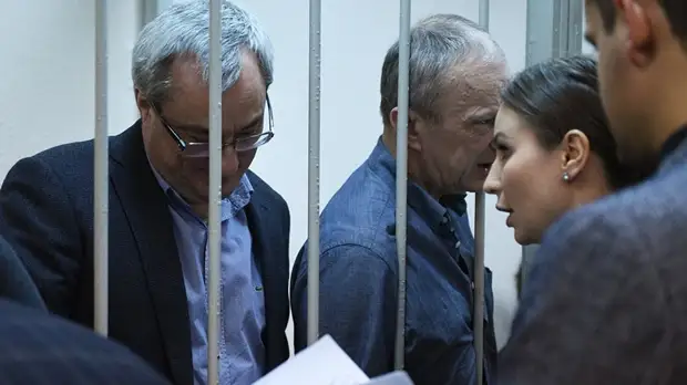 Обвинение просит 21 год колонии для бывшего губернатора Коми Гайзера