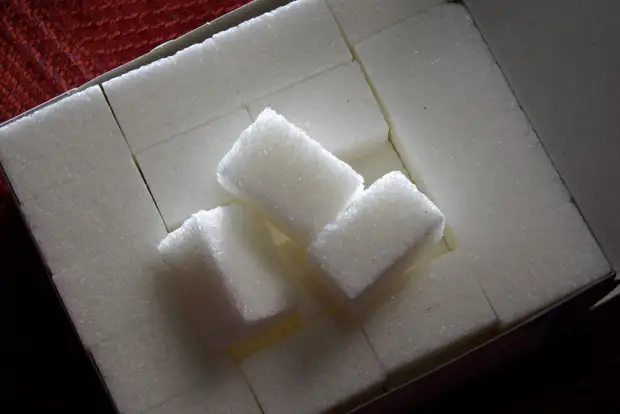 Диетолог Макиша рассказала россиянам, почему не стоит закупаться сахаром