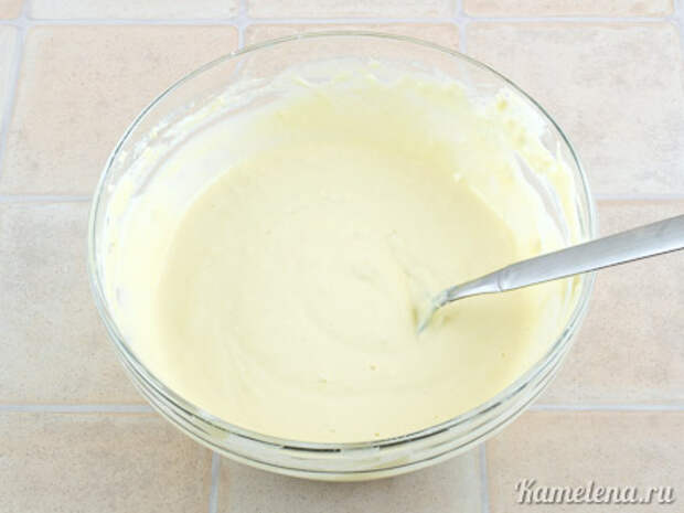 Пирог с сыром и сосисками — 4 шаг