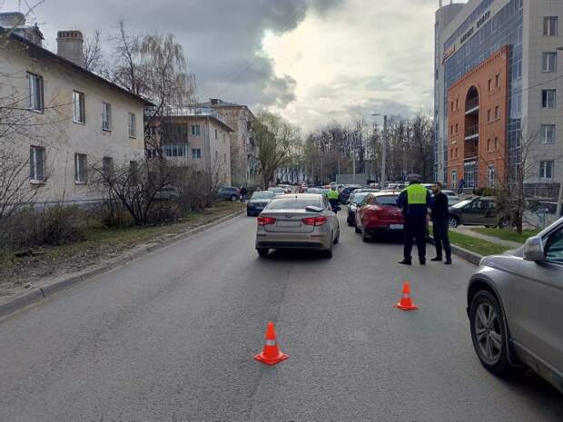 Во Владимире легковой автомобиль сбил переходившего дорогу 11-летнего мальчика
