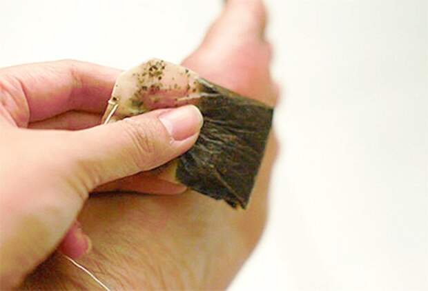 ways_to_reuse_old_tea_bags_5