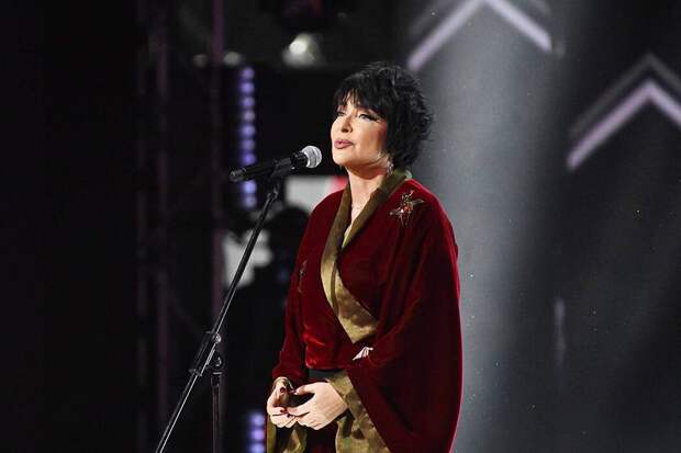 «Недопустимы в приличном обществе»: Яна Поплавская предложила включить Лолиту в школьную программу как плохой пример