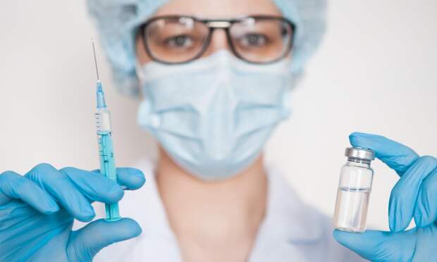 Биолог Обласова рассказала о российских вакцинах, защищающих от коклюша и столбняка взрослых