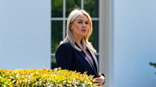 Ливитт пожаловалась, что второй раз рожает в дни покушений на Трампа