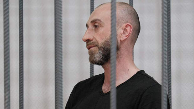 Третьего из избивших корреспондента «Известий» арестовали на два месяца