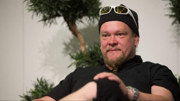 Бросил перед родами, а спустя 17 лет женился: Вилле Хаапасало удивил поклонников