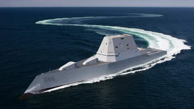 Первый в мире эсминец с МБР: USS Zumwalt перестанет считаться бесполезным