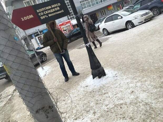 Ну как мимо такого пройти?! Ну как мимо такого пройти?! акции, боги маркетинга, маркетинг, подборка, прикол, юмор