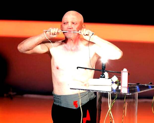 Миллион вольт через себя... grey Миллион вольт через себя...