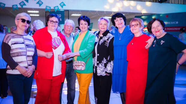 "Новые люди" вновь провели масштабную дискотеку для барнаульцев "серебряного" возраста