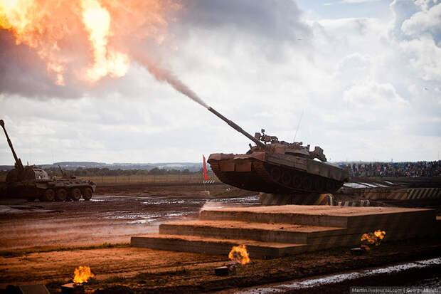 Танковое шоу в Жуковском 2014
