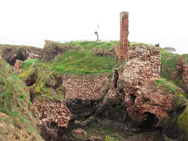 Руины замка Данбар