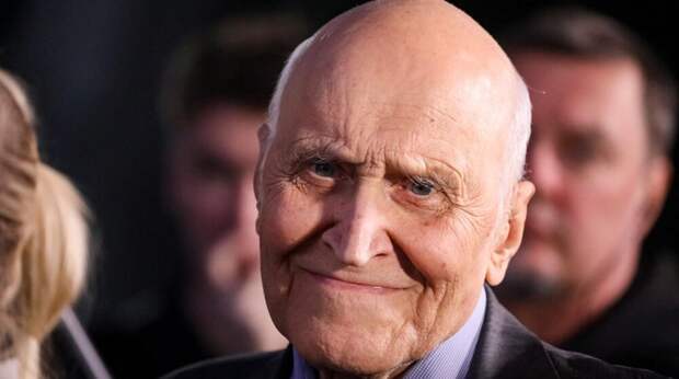 Мирошник рассказал, почему Дроздов не появляется на людях: "Стесняется палочки"