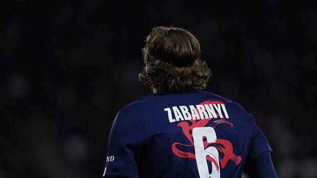 Во Франции сообщили, что Забарный разочаровал ПСЖ