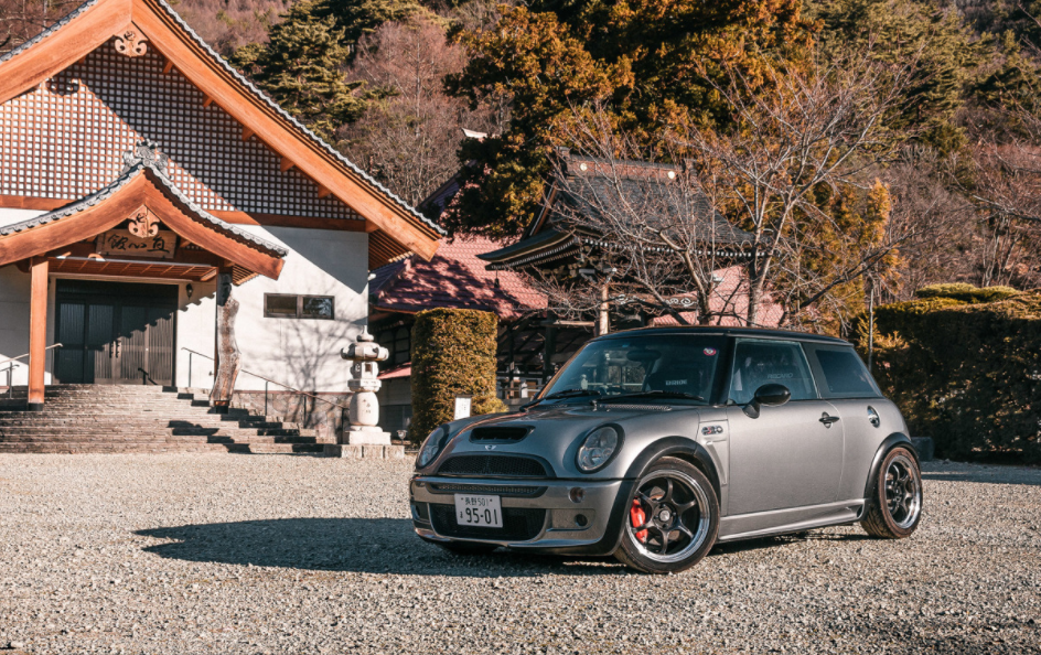 Уроки жизни от монаха и его "чипованного" Mini Cooper S. Глава 1
