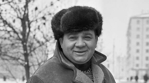 За что Евгению Леонову могли впаять срок