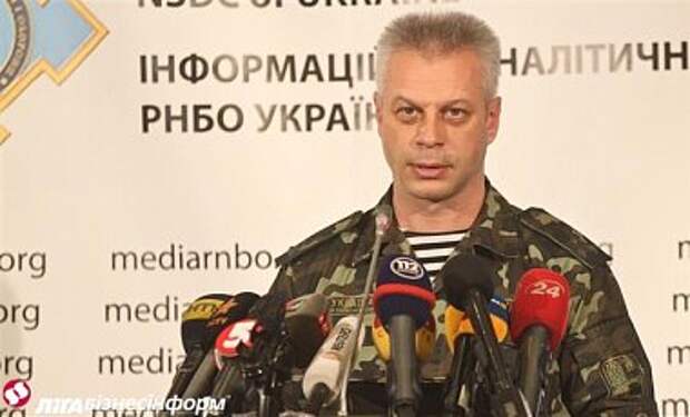 Российские танки уничтожили каждый дом в Новосветловке - СНБО Российские танки уничтожили каждый дом в Новосветловке - СНБО