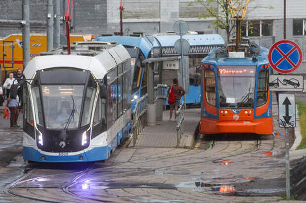 В Краснодаре на Радоницу увеличат число трамваев и автобусов