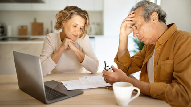 От совместного к частному: банкротство супругов может спасти их от общих долгов семьи