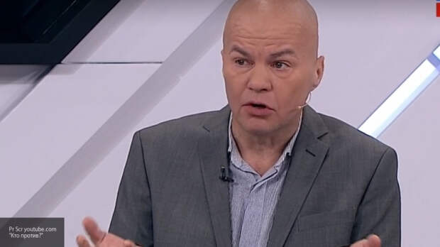 Скандалист Ковтун облажался из-за праздничного торта на эфире Соловьева