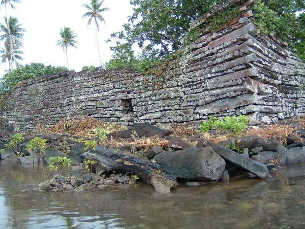 Зачем строили Нан-Мадол именно из каменных шпал, а не из блоков?