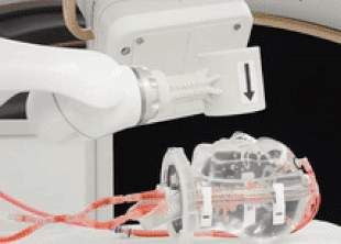 Роборуку с магнитом приспособили для удаленных эндоваскулярных операций