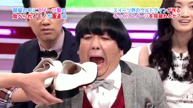 Безумные фрагменты японских телешоу (24 гифки)